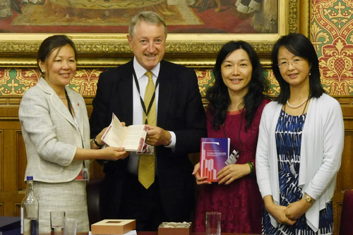 E MBA visit from Shanghai Univ hosted by Lord Wrigglesworth & Merlene Emerson 15.9.15