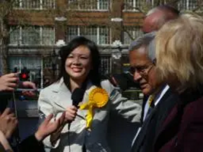 Merlene Emerson and Lord Dholakia on battle bus April 2010