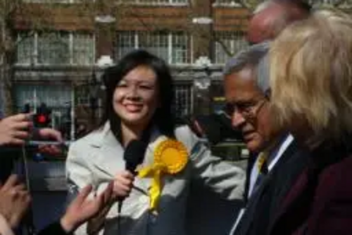 Merlene Emerson and Lord Dholakia on battle bus April 2010